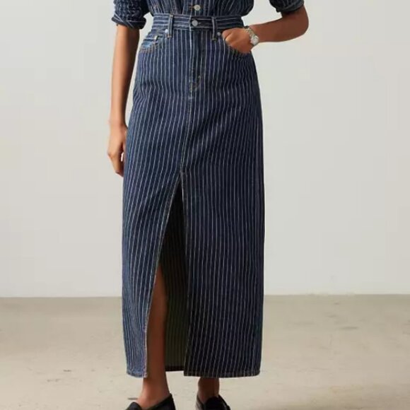 Levi's Premium Ankle Column Denim Skirt Striped Partly Masked Dark Wash NWT - Picture 2 of 12